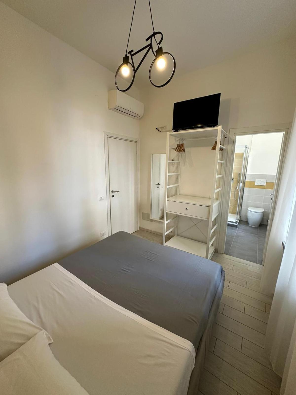 Bed&Bikerome Angelico Hotel Eksteriør billede