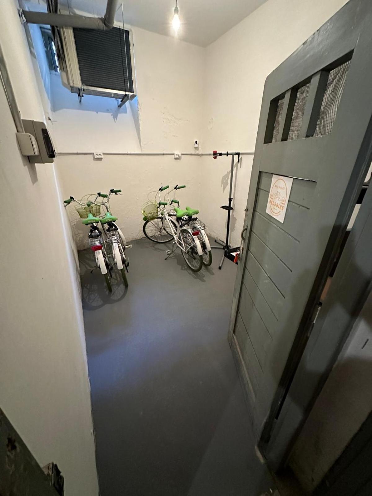 Bed&Bikerome Angelico Hotel Eksteriør billede